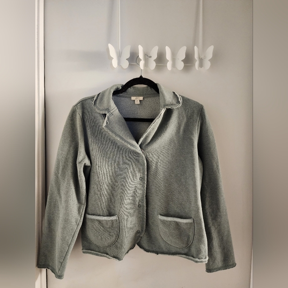 🔴 🔚🔜 SALE J Jill Raw Hem Snap Button Lightwieght Shaket - Picture 9 of 11